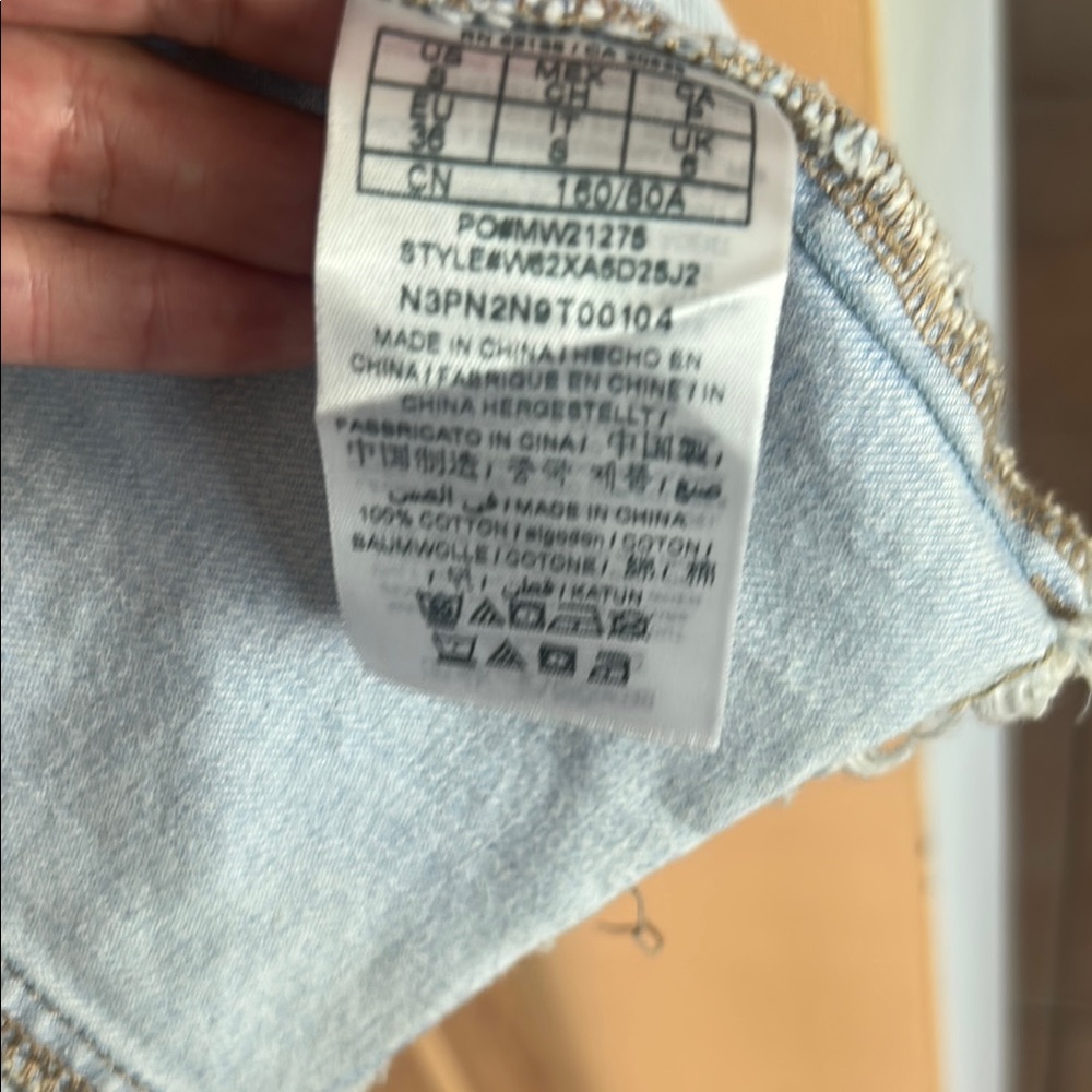 GUESS Distressed Light Blue Jean Jacket - Picture 3 of 4